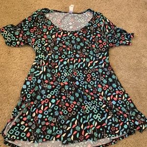 Lularoe patterned tunic